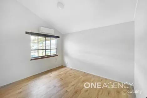 Property photo of 24 John Street Basin View NSW 2540