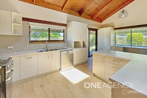 Property photo of 24 John Street Basin View NSW 2540