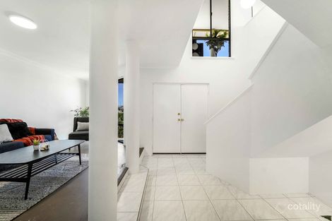 Property photo of 22 Lindfield Retreat Kallaroo WA 6025