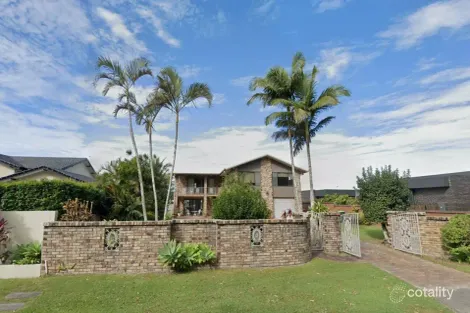 162 Tallebudgera Dr, Palm Beach, QLD 4221