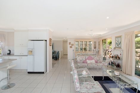 Property photo of 1 Bonny Glen Place Banora Point NSW 2486