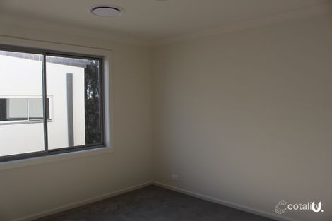 Property photo of 19 Hennessy Avenue Moorebank NSW 2170