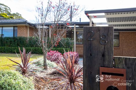Property photo of 28 Snailham Crescent South Windsor NSW 2756