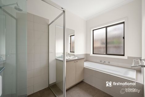 Property photo of 70 Carmen Road Point Cook VIC 3030