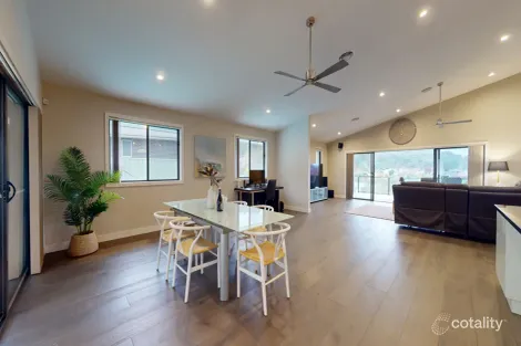 Property photo of 84 Chad Terrace Glenroy NSW 2640