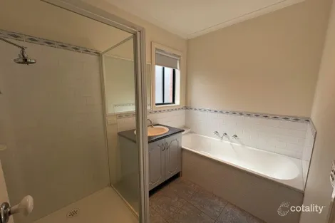 Property photo of 119 Gowanbrae Drive Gowanbrae VIC 3043