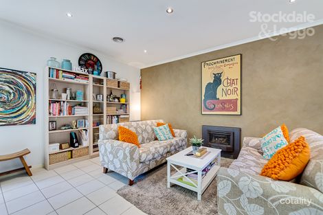 Property photo of 9 St Elmo Place South Morang VIC 3752