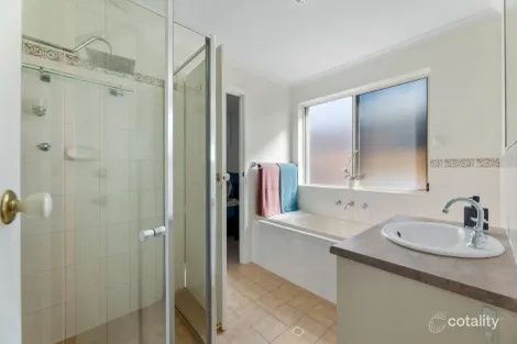 Property photo of 13 Alberta Drive Burton SA 5110