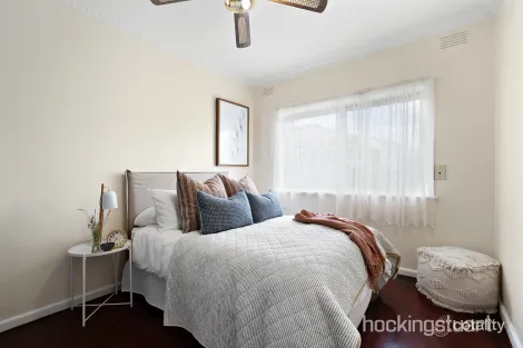 Property photo of 18 Hood Crescent Fawkner VIC 3060