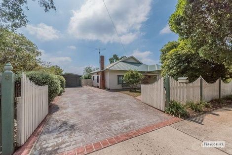 Property photo of 3 Young Street Drouin VIC 3818