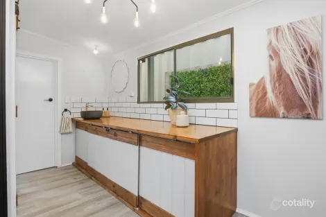 Property photo of 201 Day Road Hindmarsh Valley SA 5211