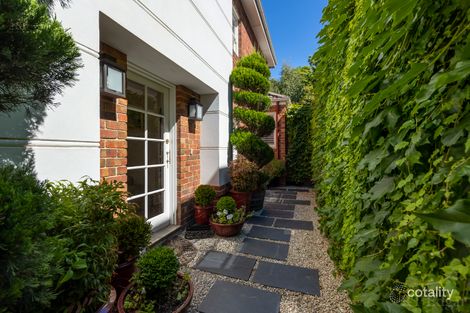 Property photo of 10 Burnie Street Toorak VIC 3142