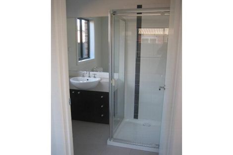 Property photo of 24 Meakin Way Deer Park VIC 3023