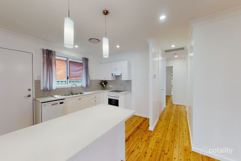 Property photo of 5 Delasala Drive Macquarie Hills NSW 2285