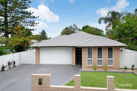 1 Bathurst St, Umina Beach, NSW 2257