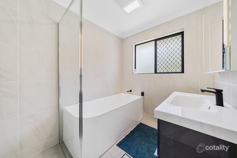 Property photo of 3 Wivenhoe Court Marsden QLD 4132