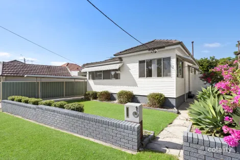 1 Urquhart St, Riverwood, NSW 2210