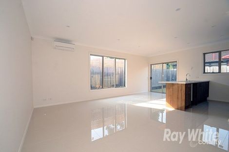 Property photo of 2/6 Fernvale Crescent Wheelers Hill VIC 3150