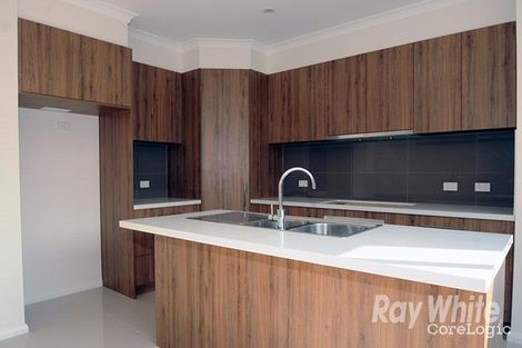 Property photo of 2/6 Fernvale Crescent Wheelers Hill VIC 3150