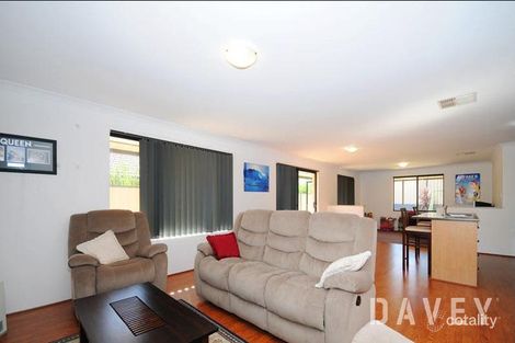 Property photo of 16 Grallina Way Tapping WA 6065