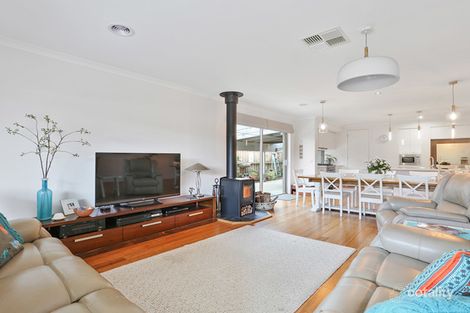 Property photo of 27 Evergreen Circuit Ocean Grove VIC 3226