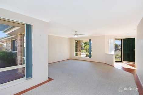 Property photo of 66 Avondale Drive Banora Point NSW 2486