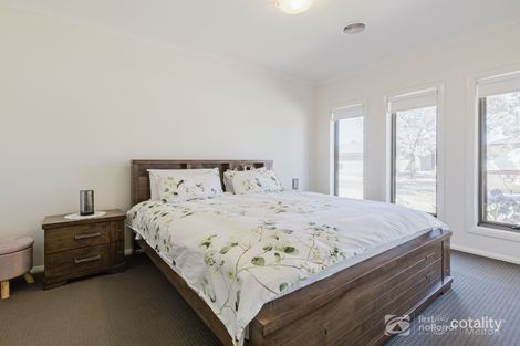Property photo of 26 Allambee Drive Harkness VIC 3337