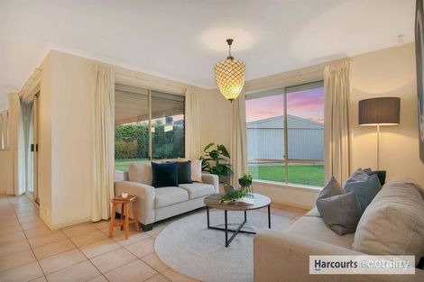 Property photo of 11 Linda Way Evanston Park SA 5116