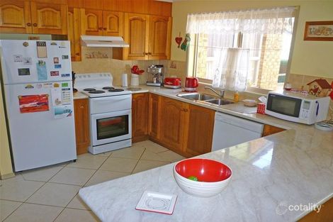 Property photo of 8 Blaxland Court Sunshine Bay NSW 2536