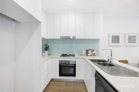 Property photo of 8/7-9 Werrang Street Albion Park Rail NSW 2527