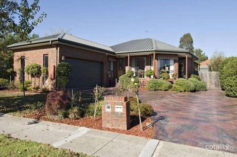 35 Highland Ave, Croydon, VIC 3136