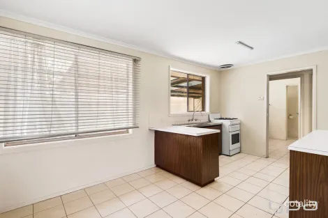 Property photo of 54 Cambridge Crescent Werribee VIC 3030