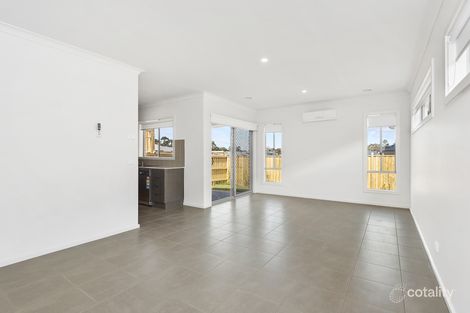 Property photo of 10 Hayloft Way Wollert VIC 3750