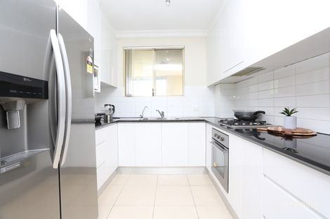 Property photo of 14/7-11 Paton Street Merrylands West NSW 2160