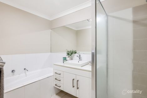 Property photo of 1/16 Rivett Street South Toowoomba QLD 4350