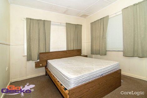 Property photo of 26 Teesdale Avenue Newtown QLD 4350