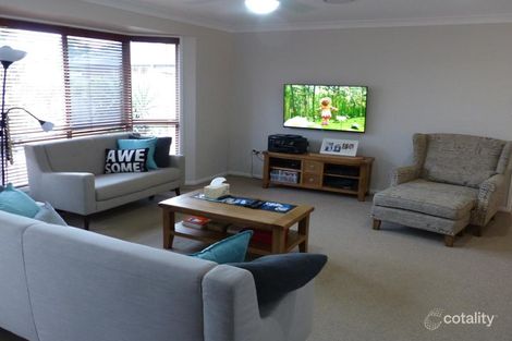 Property photo of 2/124 Amarina Avenue Mooloolaba QLD 4557
