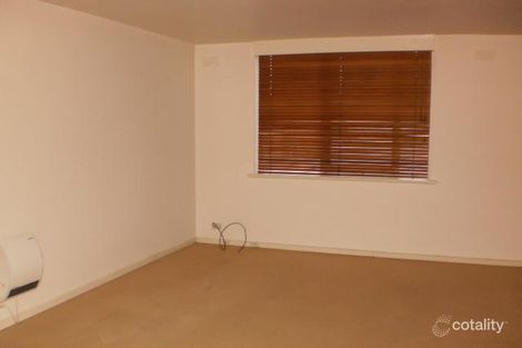 Property photo of 4/13-15 Munro Street Ascot Vale VIC 3032