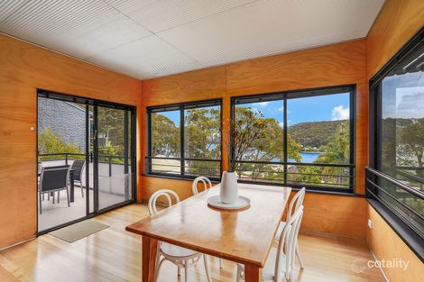 21 Nukara Ave, Hardys Bay, NSW 2257
