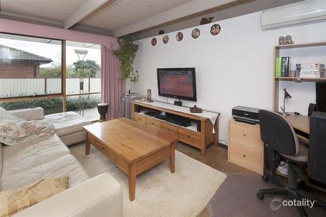 Property photo of 6 Christopher Court Hallam VIC 3803
