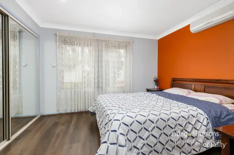 Property photo of 17 Balmain Place Doonside NSW 2767