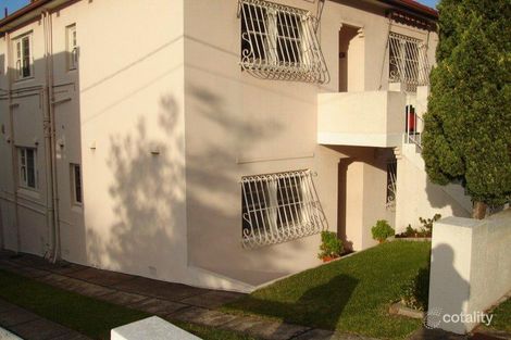 66 Undercliff Rd, Freshwater, NSW 2096