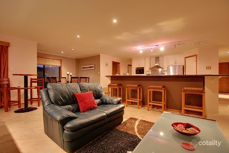 Property photo of 5 Witt Way Evanston Park SA 5116