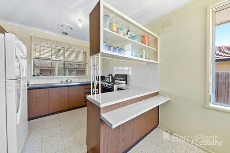 Property photo of 1 McRae Avenue St Albans VIC 3021