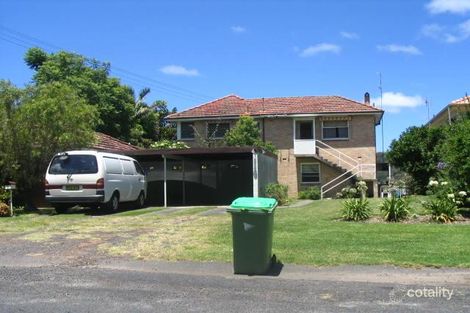 19 Caroline St, East Gosford, NSW 2250