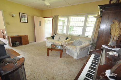 Property photo of 9 Glading Street Manly West QLD 4179