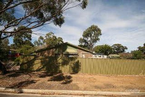 8 Curlew Ct, Happy Valley, SA 5159