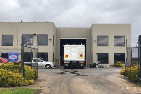 2/21 Westwood Dr, Ravenhall, VIC 3023