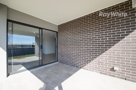 80 Watheroo St, South Ripley, QLD 4306