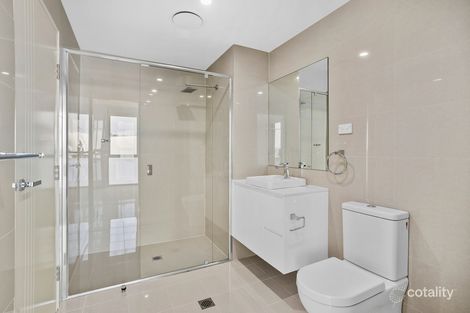 17/2 Burelli St, Wollongong, NSW 2500